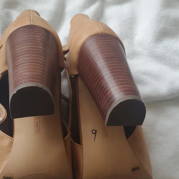 Vince Camuto open toe heels 👠 - Picture 6 of 12